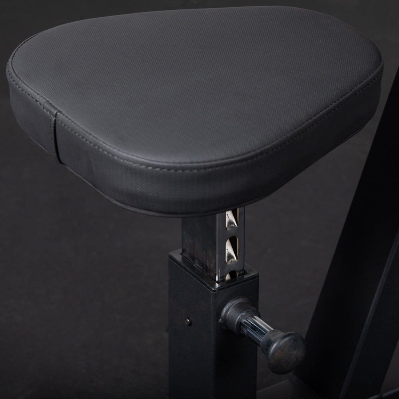 Titan fitness Preacher Curl Bench - 401827